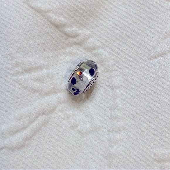 684E GENUINE PANDORA STERLING SILVER
CLEAR POLKA DOT BLACK WHITE CHARM 790692 - Picture 8 of 8